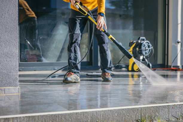 Why Choose Our Certified Pressure Washing Experts for Your Project Needs in Northlakes, NC?